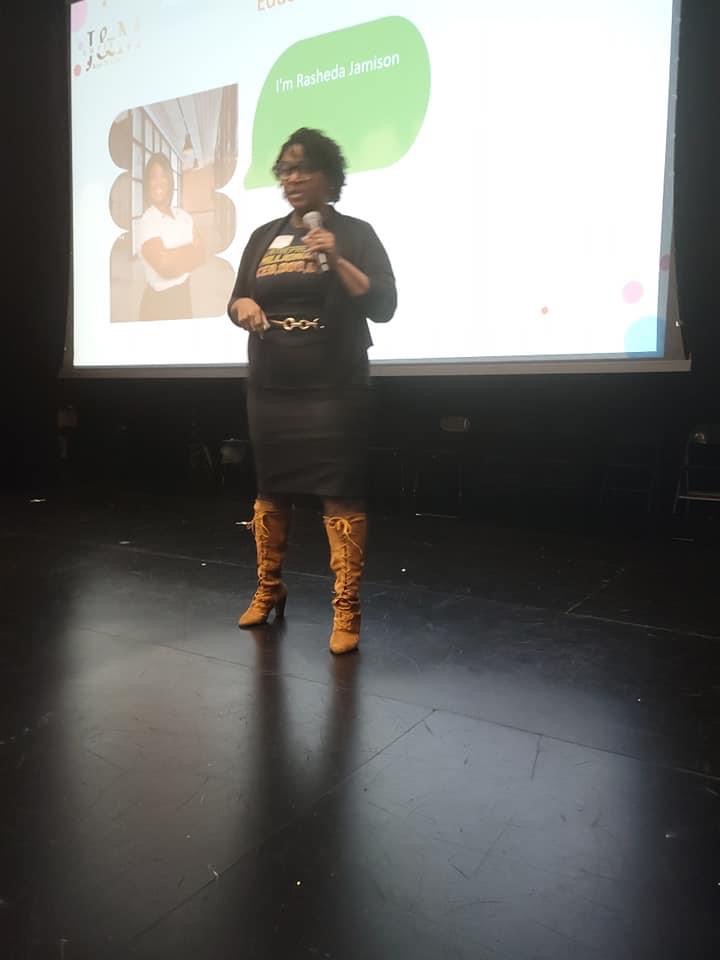 Rasheda Jamison On Stage